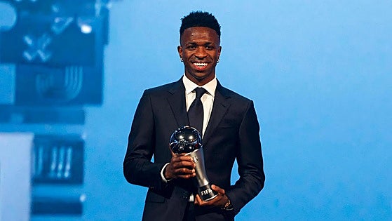 El FIFA The Best resarce a Vinicius de la decepción con el Balón de Oro