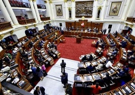 Escándalo en Perú por una presunta red de prostitución en el Congreso