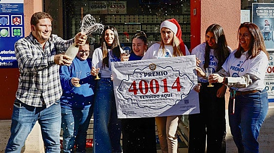 El tardón segundo premio, el 40014, fue el último en salir del bombo