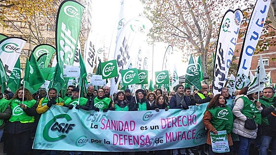 DKV también se plantea abandonar Muface y dejar sin seguro médico a otros 200.000 funcionarios
