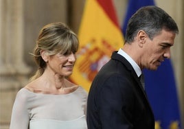 El presidente del Gobierno Pedro Sánchez y su esposa Begoña Gómez.
