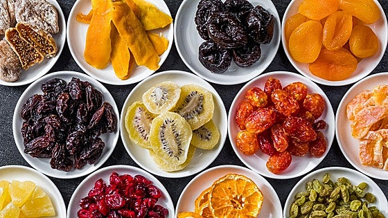 ¿Puedo sustituir la fruta natural por la deshidratada?