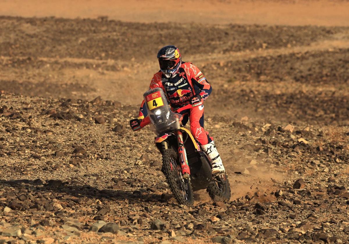 Daniel Sanders, líder del Dakar en la categoría de motos.