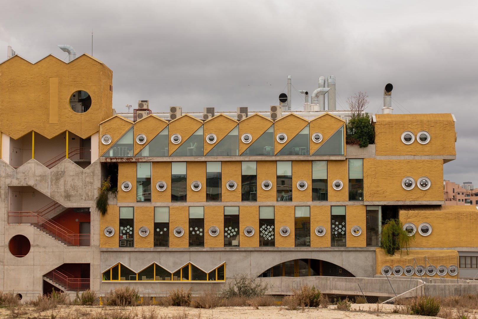 1. La arquitectura como pedagogía en el Colegio Reggio