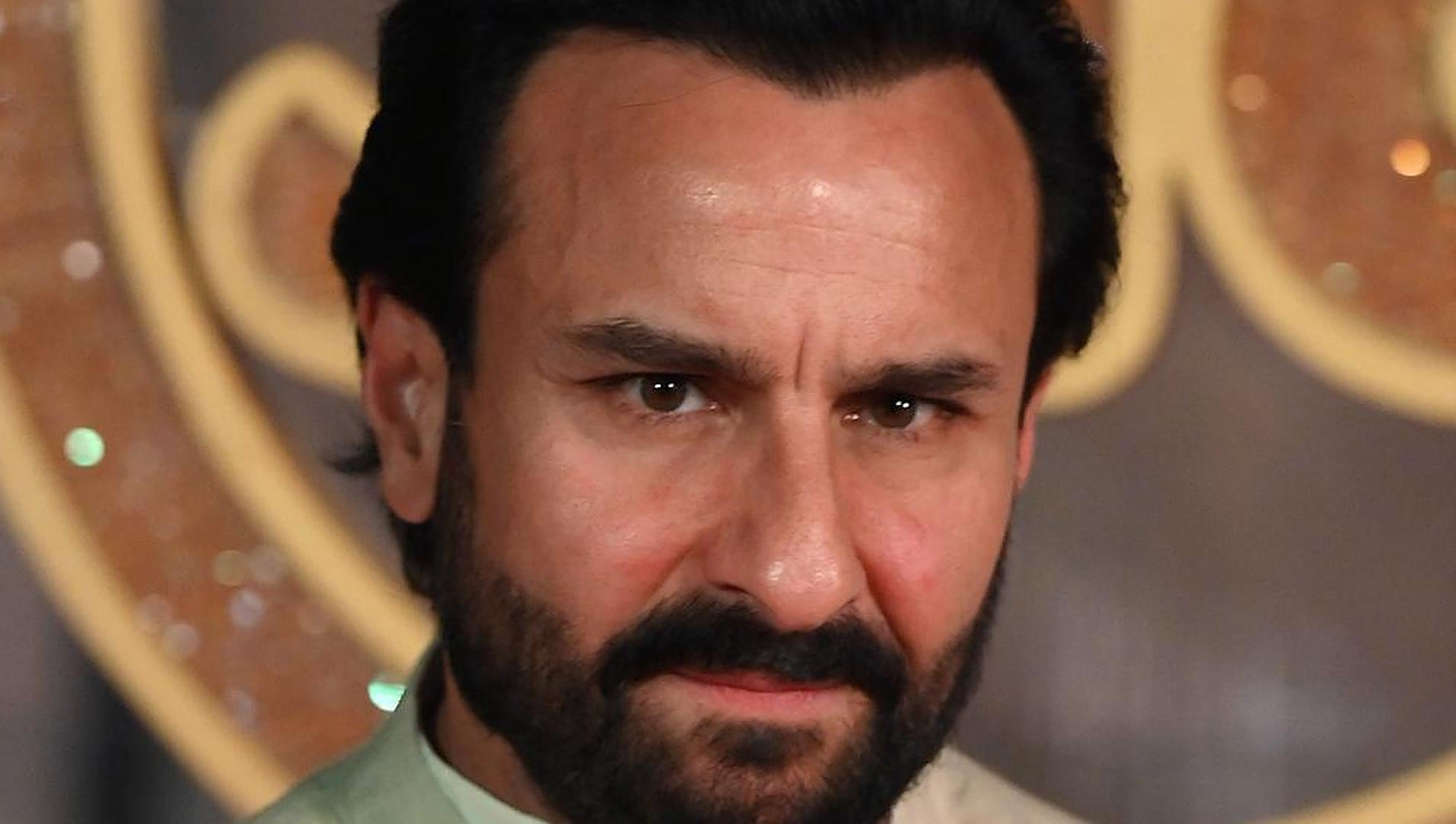 Ünlü oyuncu Ali Khan, evinde soygun girişimi sırasında bıçaklandı
