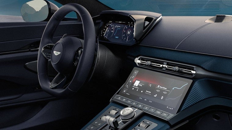 Diseñado acústicamente para el volumen y la forma interior del Vantage Roadster, este sistema excepcional utiliza tecnologías e innovaciones que se encuentran en los aclamados altavoces de clase mundial de Bowers & Wilkins