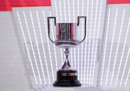 El trofeo de la Copa del Rey.