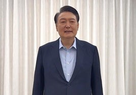 El presidente surcoreano, Yoon Suk-yeol, en un vídeo publicado en sus redes sociales.