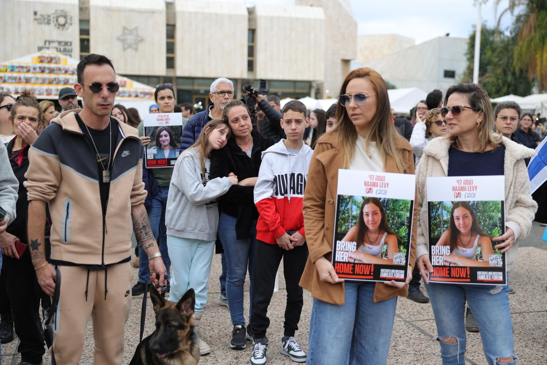 Así ha sido la festiva liberación de las soldados israelíes