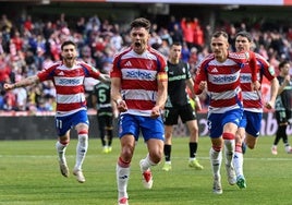 El Granada sigue soñando con el ascenso tras vencer al Sporting