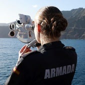 La princesa Leonor a bordo de Elcano.