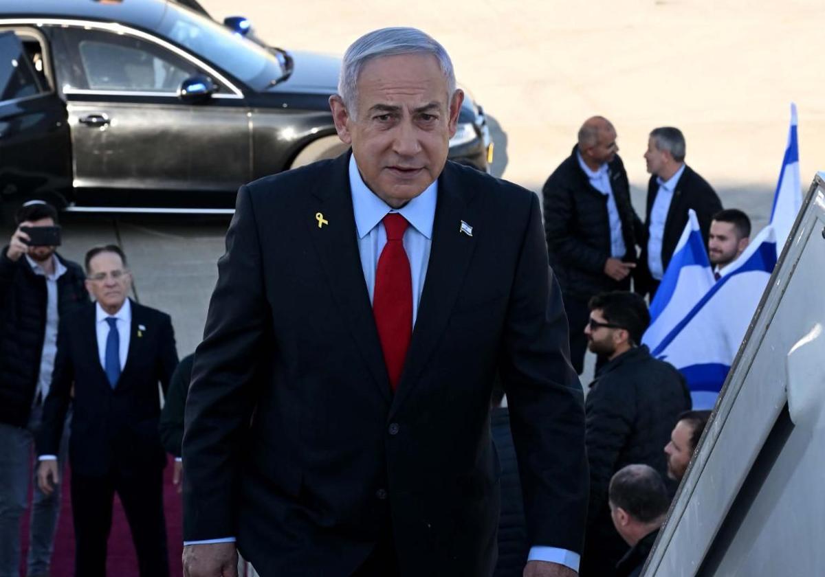 El primer ministro israelí, Benjamín Netanyahu, partió este domingo rumbo a Washington para su reunión con Donald Trump.