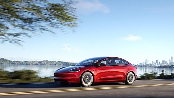 Tesla se cae del «top 10» de los coches eléctricos más vendidos en España