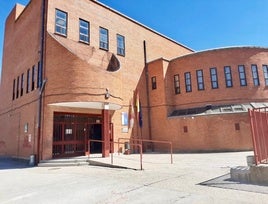 Fachada del colegio Rosa Parks de Toledo