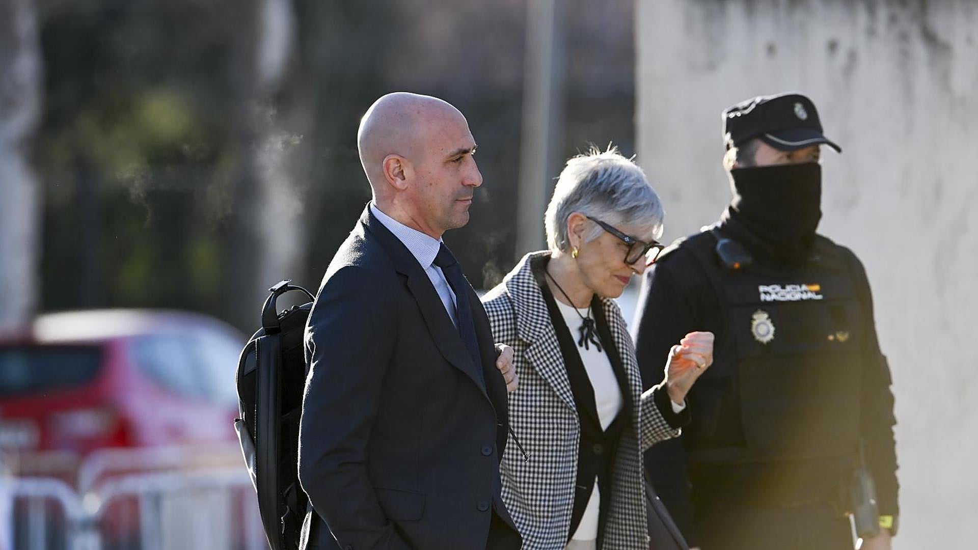 Jenni Hermoso’s Brother Testifies Live in Rubiales Trial