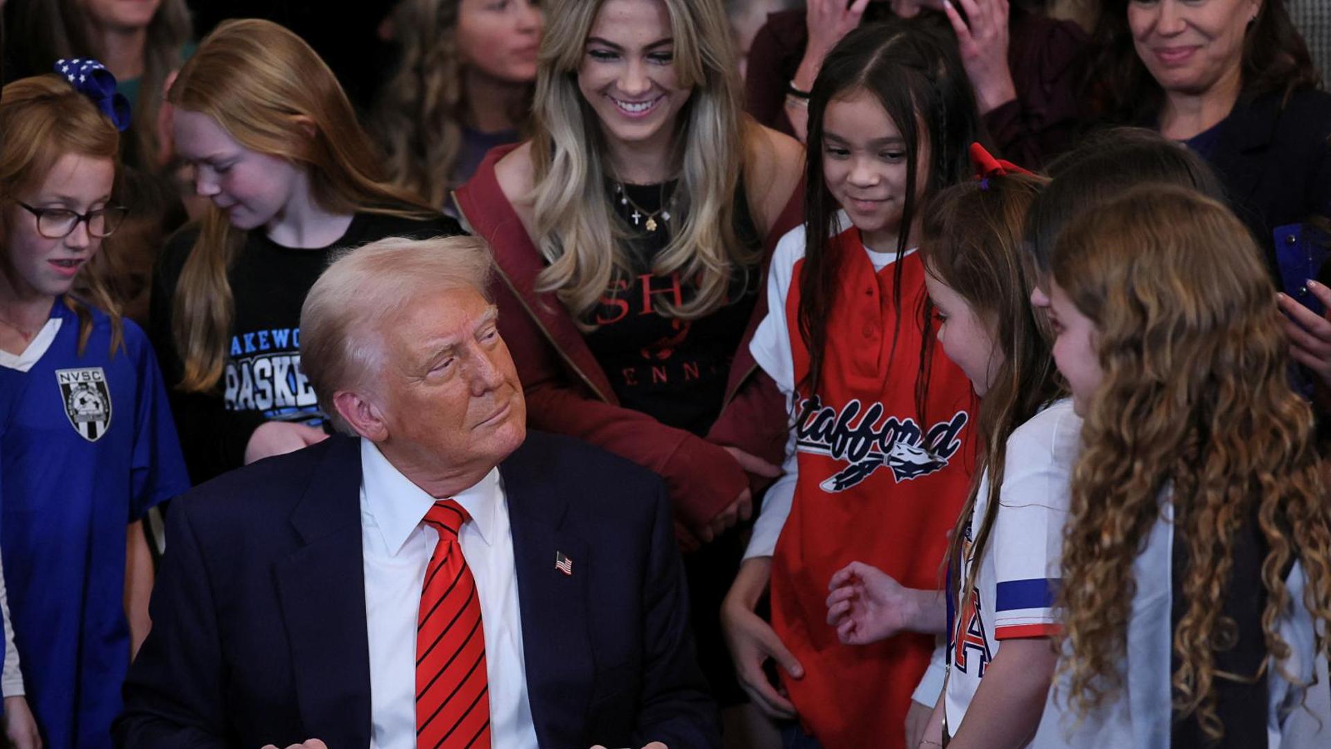 Trump kararnamesi, trans kadınların kadın sporunda rekabet etmemesi