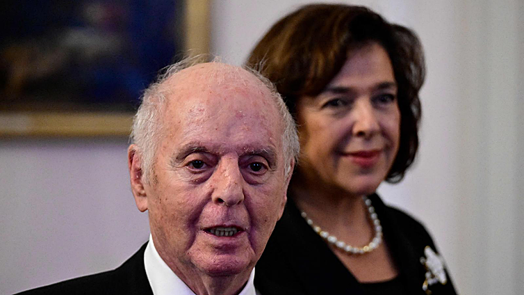 Barenboim anuncia que tiene párkinson, pero mantendrá sus compromisos