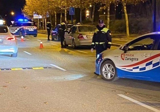 Imagen de archivo de agentes de la Policía de Zaragoza.