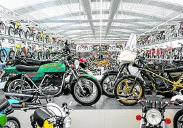 Exposición permanente con más de 300 motos.