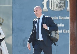 Luis Rubiales, a su salida del juicio, en la Audiencia Nacional en San Fernando de Henares (Madrid).