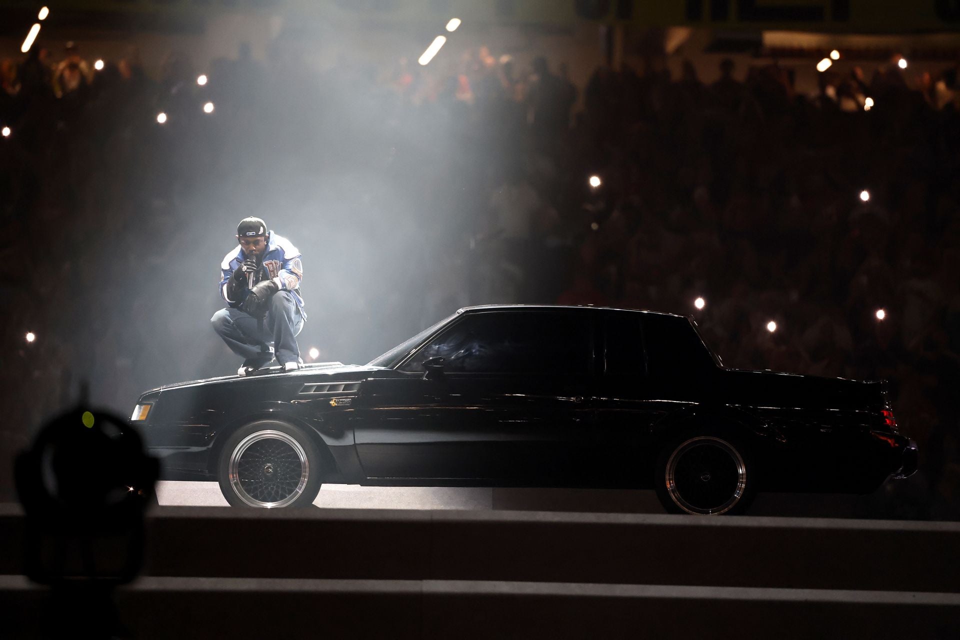 El rapero Kendrick Lamar protagonizó un polémico show al descanso de la Super Bowl.