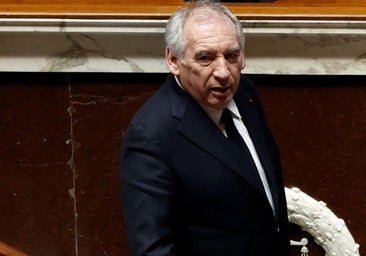 Un escándalo de agresiones sexuales en un internado católico salpica al primer ministro de Francia