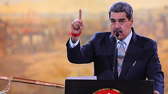 Maduro presenta una reforma constitucional para «construir un nuevo sistema democrático»