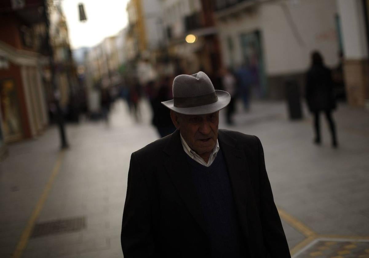 El Gobierno maniobra para maquillar el déficit de las pensiones y evitar nuevos ajustes