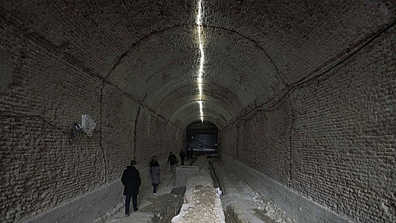 El túnel secreto del Palacio Real que Bonaparte nunca llegó a estrenar y por el que huyó Alfonso XIII abrirá al público