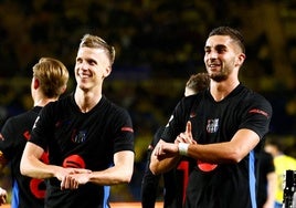 Dani Olmo y Ferran Torres, goleadores del Barça en Las Palmas saliendo desde el banquillo.