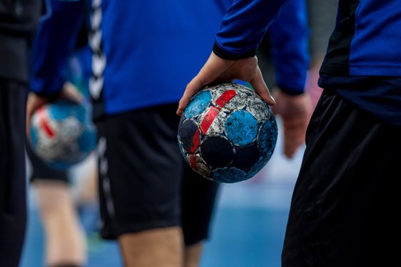 Un balón de balonmano.