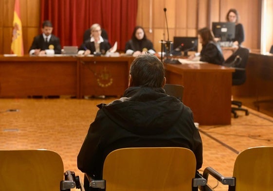 El acusado, este martes, durante el juicio en la Audiencia Provincial.