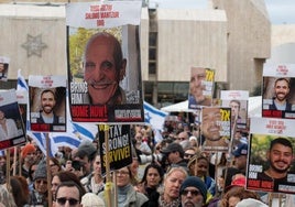 Concentración en la Plaza de los Rehenes de Tel Aviv.