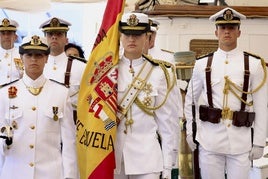 La princesa Leonor repite los pasos de su padre: abandera la jura de bandera de Elcano en Uruguay