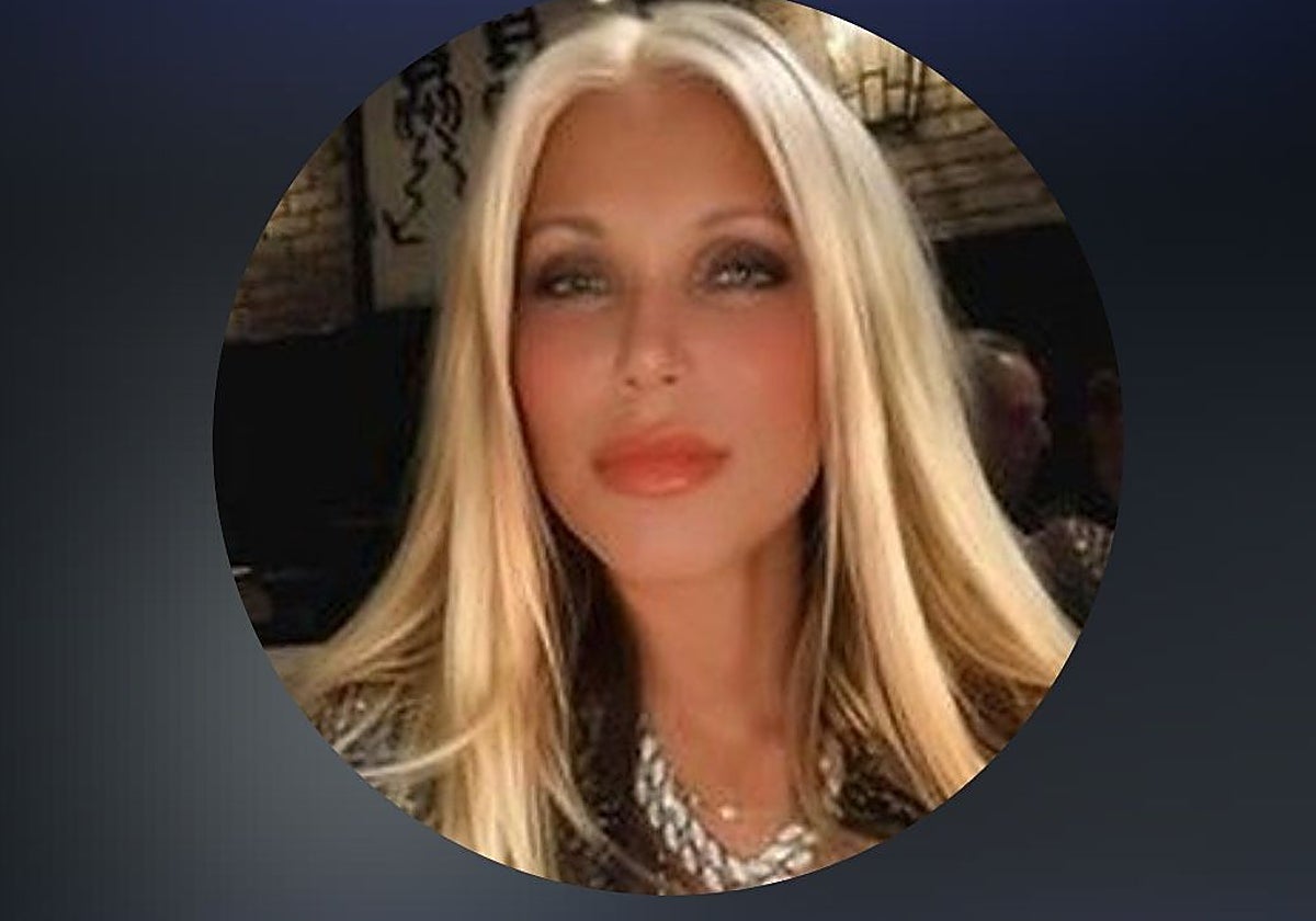 Retrato de Pamela Bach, compartida por ella en su cuenta personal.