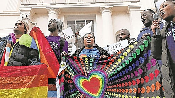 No revele que es gay en Ghana