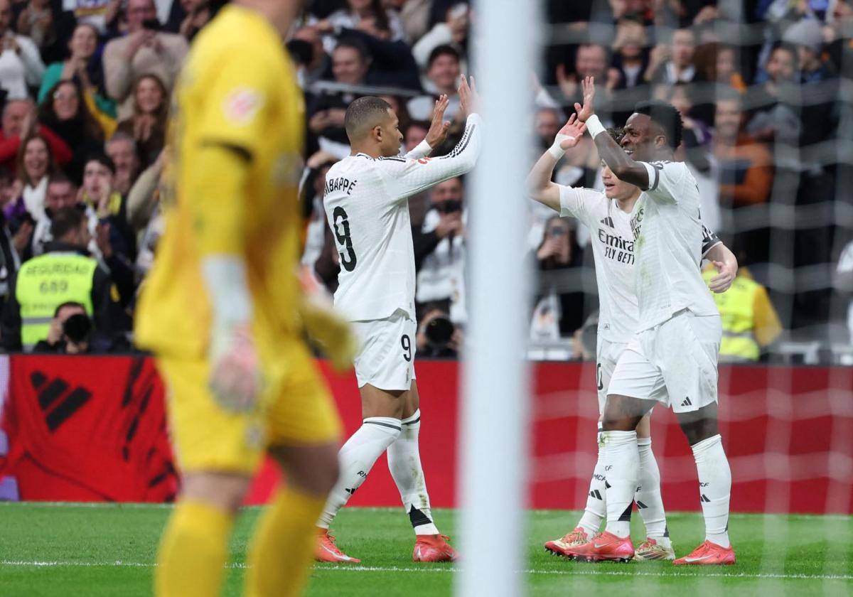 Mbappé and Vinicius Make the Difference, Position Madrid as Co-Leaders