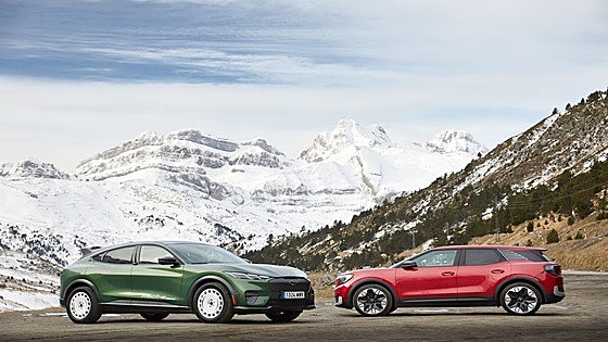 Ford se apunta a la aventura en modo eléctrico con los Explorer y Mustang Mach-E Rally