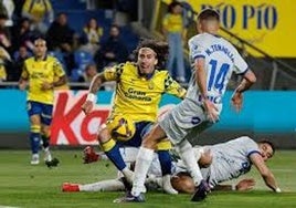 Tablas entre Las Palmas y Alavés, que siguen amenazados por el descenso