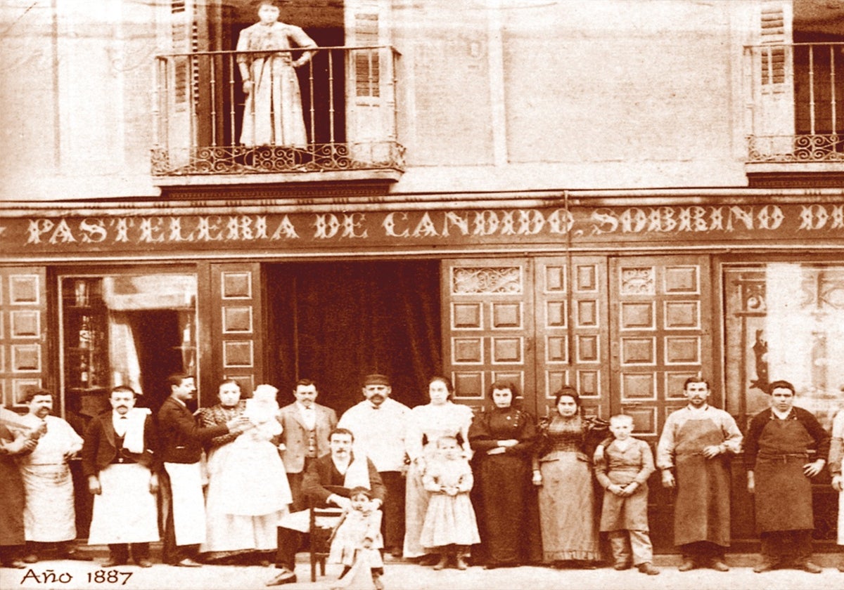 Una fotografía de la fachada de Botín datada en 1887.