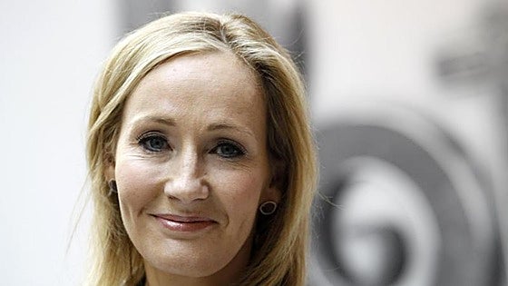 J.K. Rowling ataca a los protagonistas de Harry Potter y les acusa de «arruinar» la saga