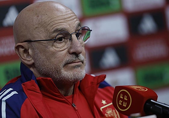 Luis de la Fuente, durante la rueda de prensa.