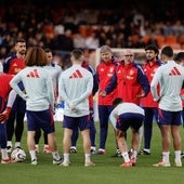 La selección española prepara en Mestalla el partido ante Países Bajos.