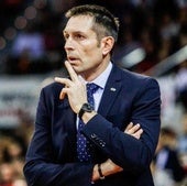 Nacho Lezkano, técnico de Movistar Estudiantes.
