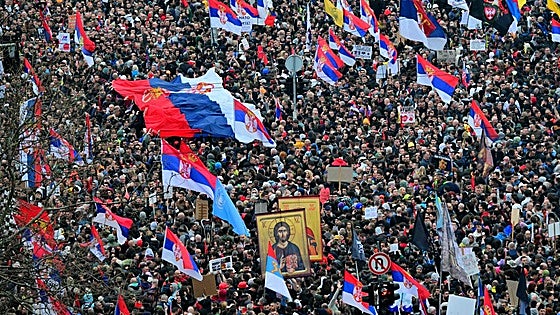 Serbia se echa a la calle contra su Gobierno