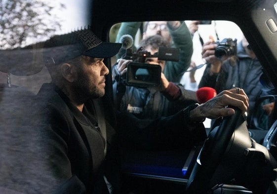Dani Alves.
