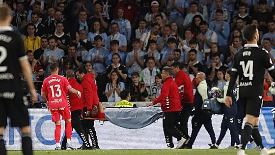 Cillessen, operado de «una perforación en el intestino delgado»