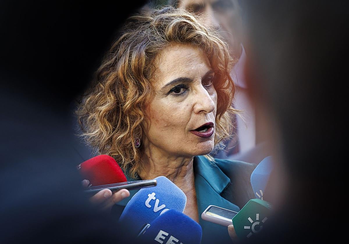 María Jesús Montero.