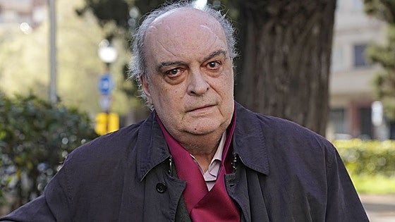 Enrique Vila-Matas, el «singular muy realista» acomodado a su rareza