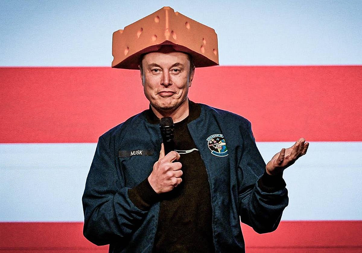 Elon Musk usa un sombrero de queso en un mitin de apoyo al candidato conservador a la Corte Suprema.